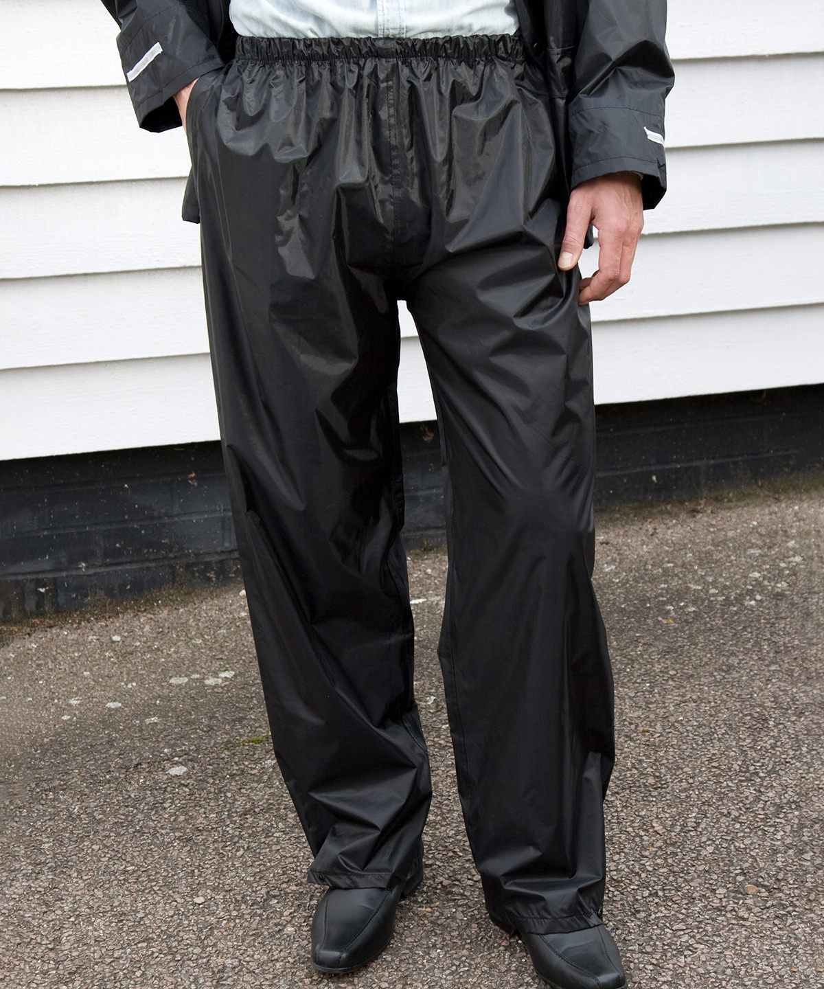 Navy core rain trousers front view