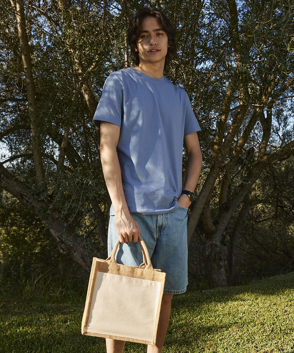 Natural cotton pocket jute midi tote front view